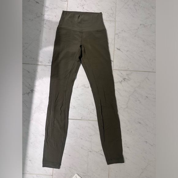 Lulemon aligns leggings size 2 army green - Picture 5 of 10